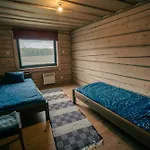 Kotkapesa Chalet *
