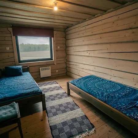 Kotkapesa Chalet *